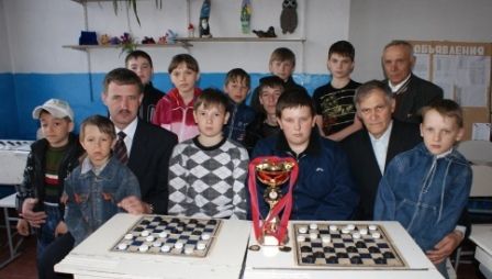 детско-юношеская секция клуба ТОС1 "Шашки и шахматы"